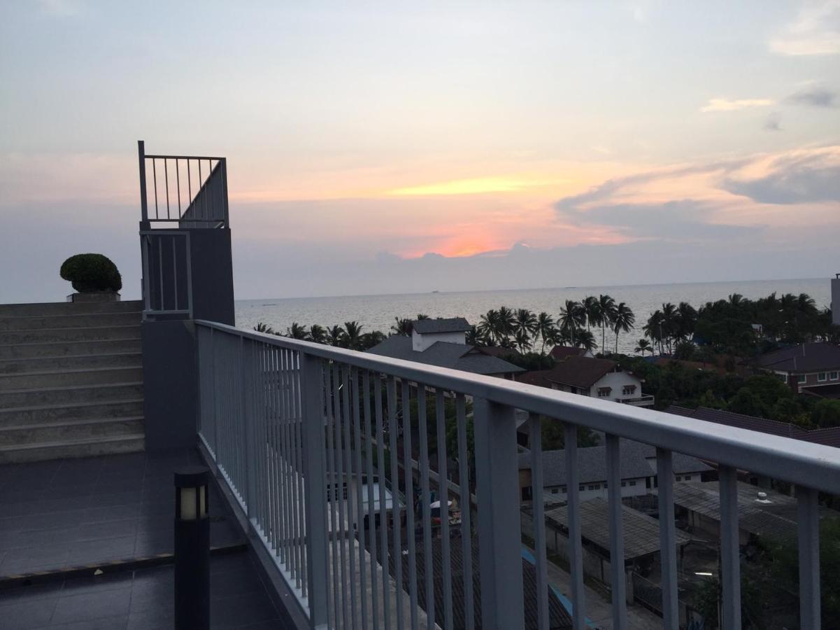 Chic Seaview @ The Patio * Bangsaen